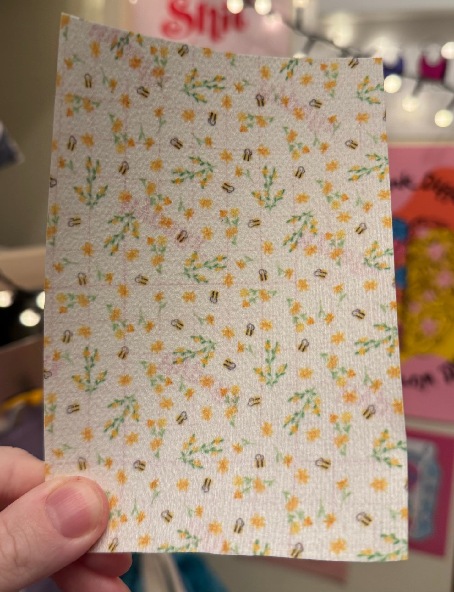 Petite yellow flowers & bumble beesTubie tape