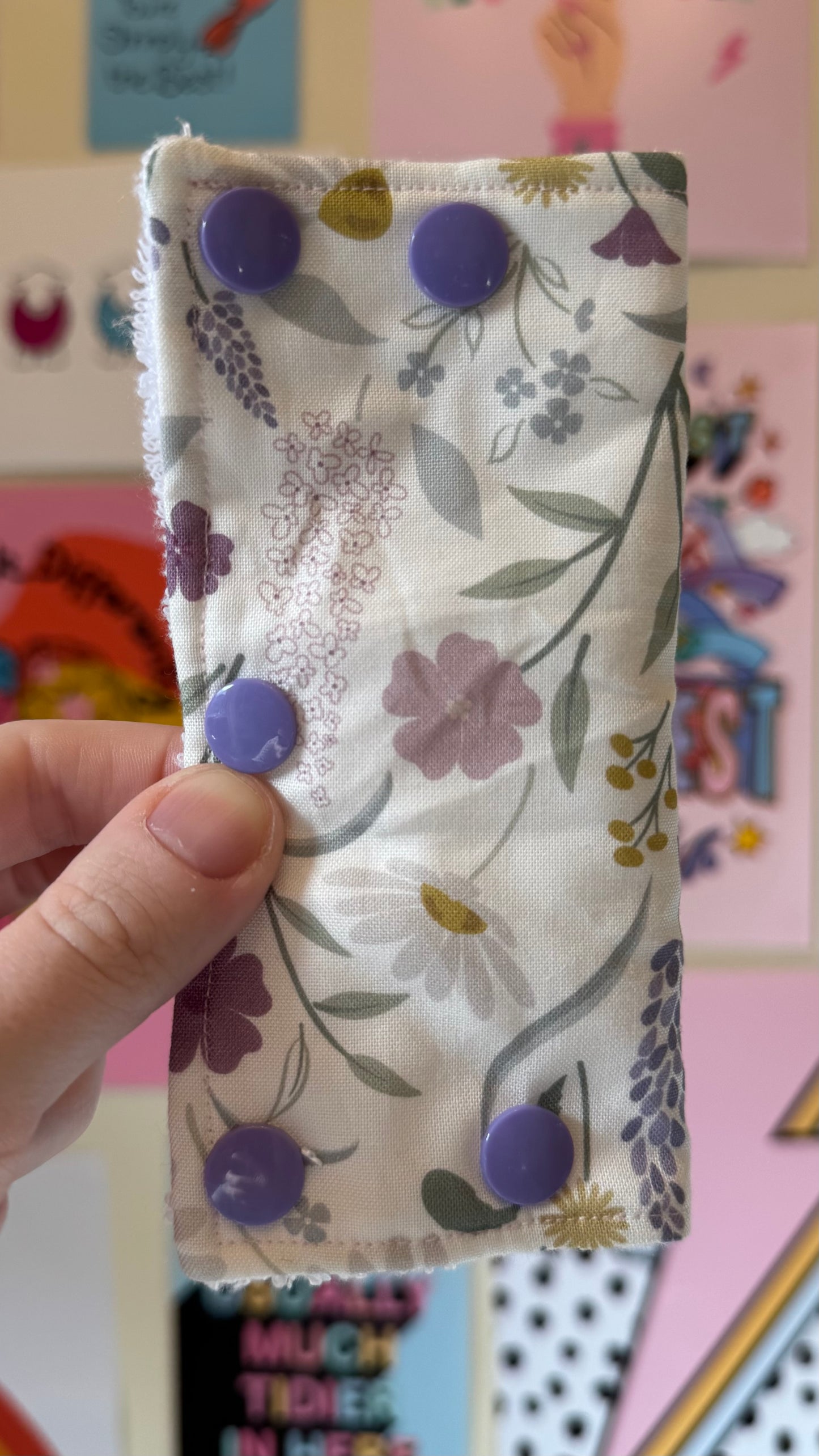 Cute white flowers, daisy’s butterflies and Large port cover