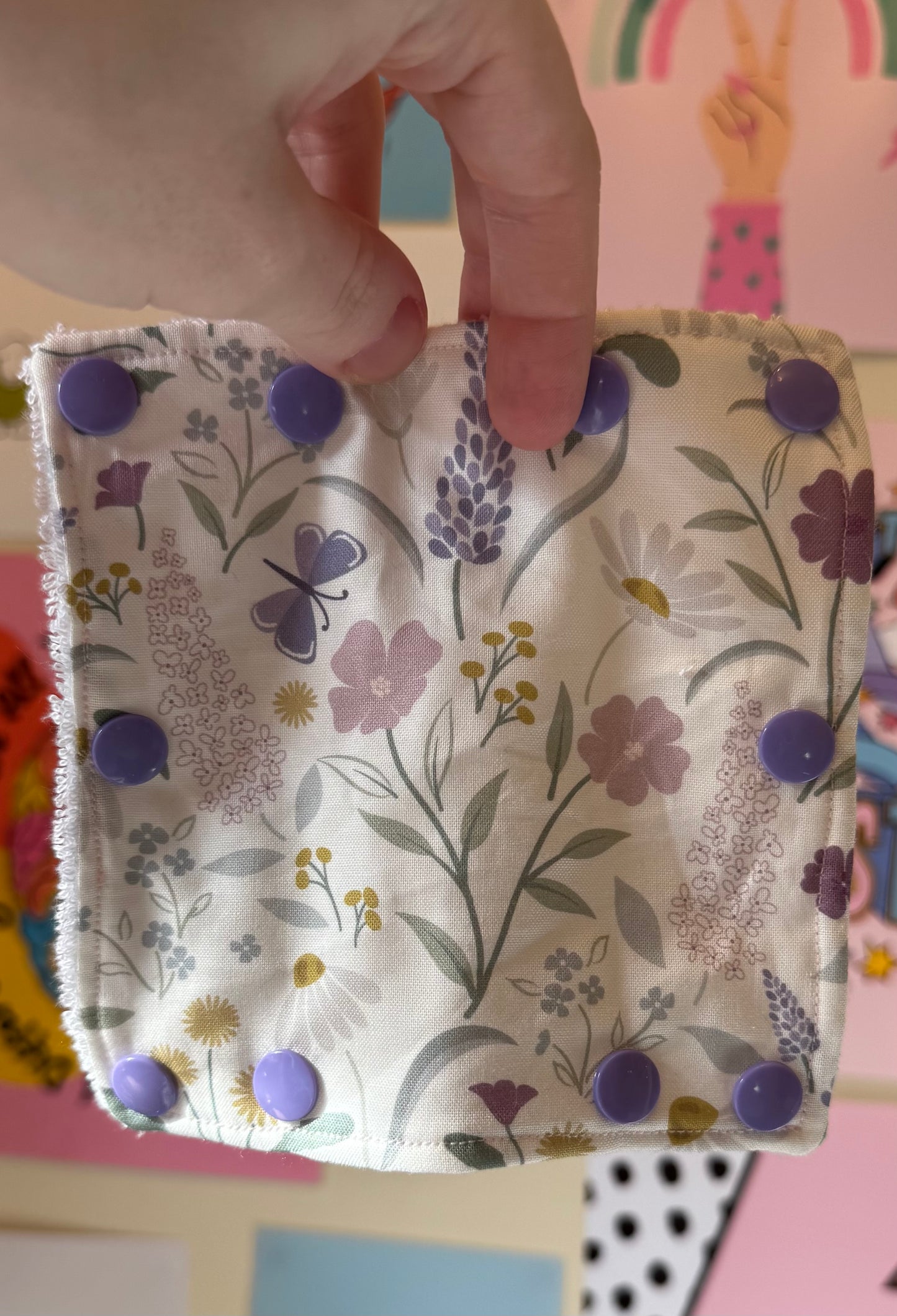 Cute white flowers, daisy’s butterflies and Large port cover