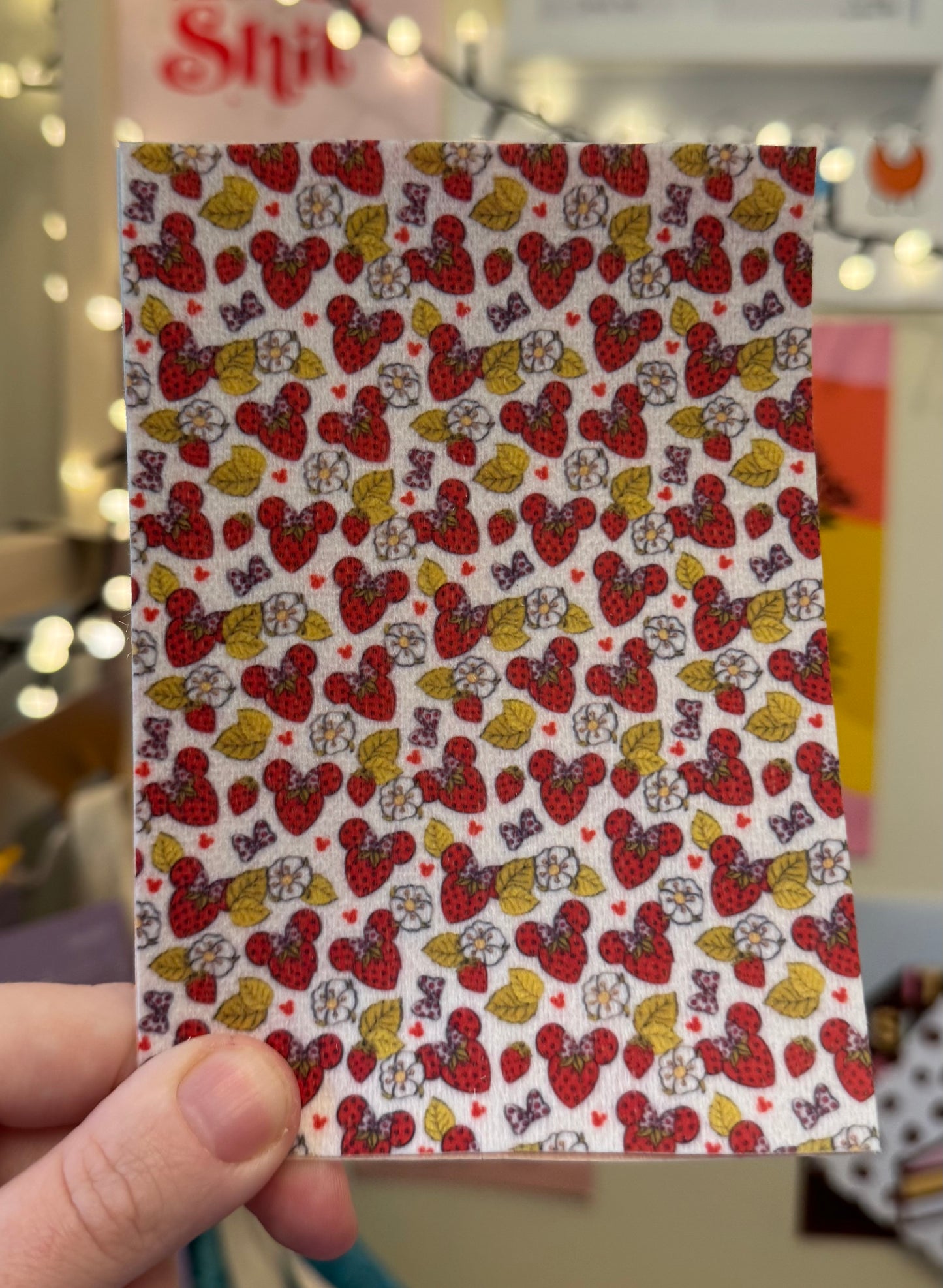 Disney strawberrys Tubie tape