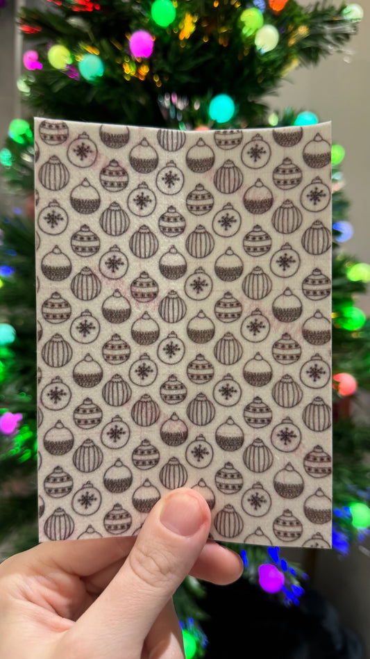 Baubles black & white Winter Tubie tape collection